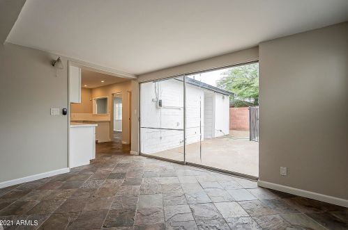 7020 12 St, Phoenix AZ 85086-4800 exterior