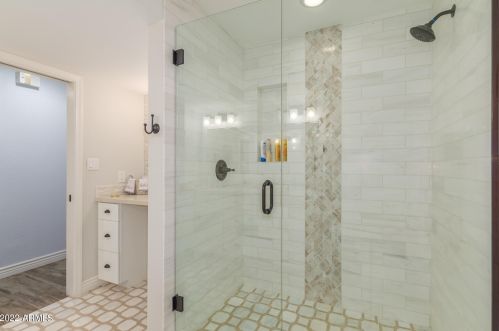 7724 Camelback Rd, Scottsdale AZ 85251-1801 exterior