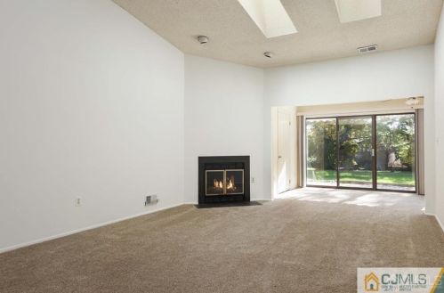 208 Wycoff Way, East Brunswick NJ  08816-5644 exterior