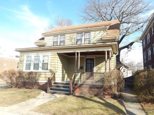650 Elmwood Ave, Providence, RI 02907-3352