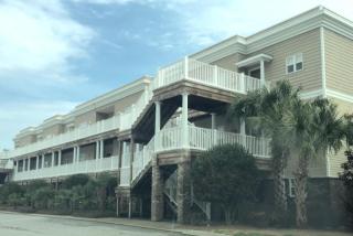 4132 Vanessa Dr, Oak Island, NC 28461-9257