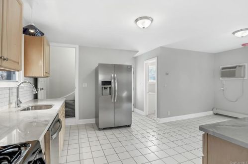 133 Rhodes St, New Rochelle NY  10801-4341 exterior