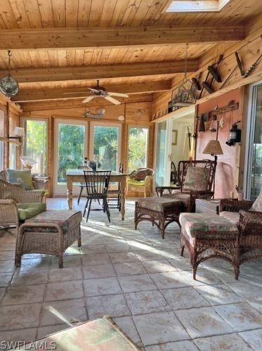 303 Palm Lake Dr, Sanibel, FL 33957-5603