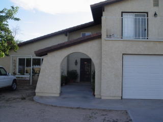 47355 90th St, Lancaster, CA 93536-8631