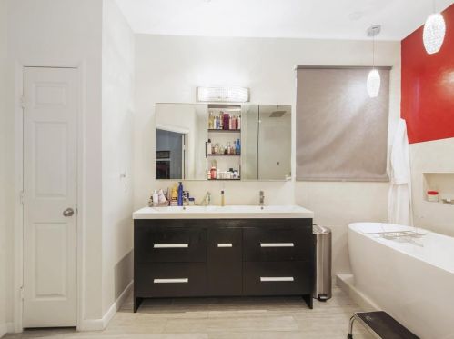 43 Knightsbridge Dr, Conroe TX 77385-3449 exterior