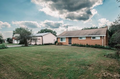 640 Stone Church Rd, Prospect, PA 16052-2814