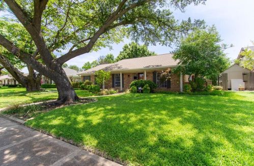 1309 Melrose Dr, Richardson, TX 75080-3739