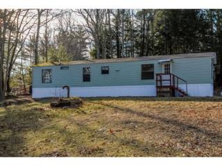 89 Harvey Lake Rd, Northwood, NH 03261-3912