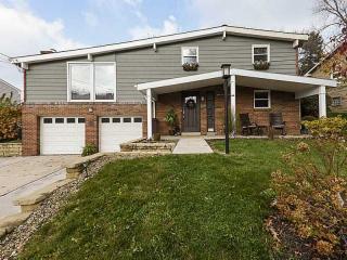 804 Hodil Rd, Glenshaw, PA 15116-1852