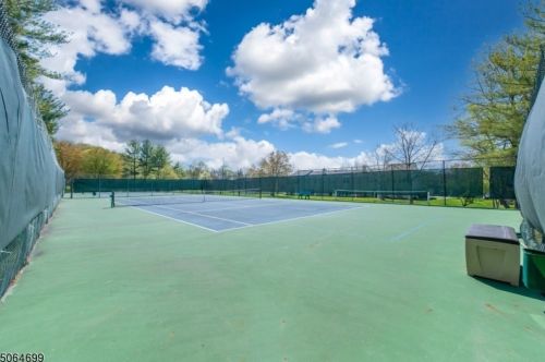 52 Gettysburg Way, Lincoln Park NJ  07035-1817 exterior