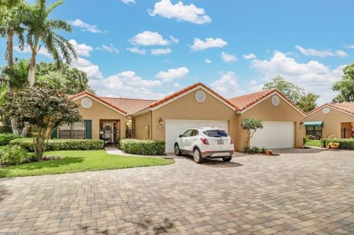 716 Reef Point Cir, Naples, FL 34108-8736
