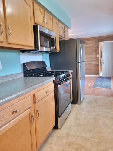 52075 Del Rue Dr, Elkhart IN  46514-9396 exterior