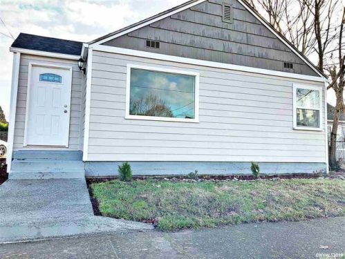 46 Mary St, Lebanon, OR 97355-2812