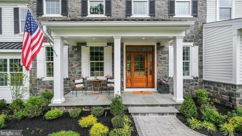 210 Manor Rd, Miquon, PA 19444-1741