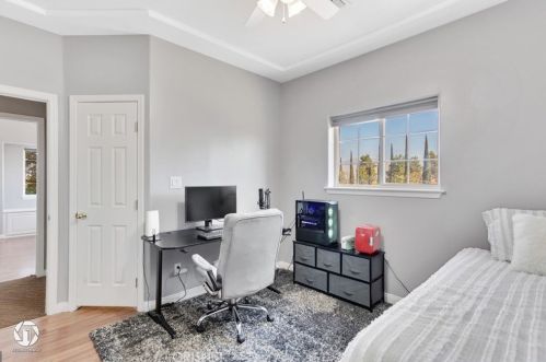 15414 Cuda Dr, Bakersfield CA  93307-9279 exterior