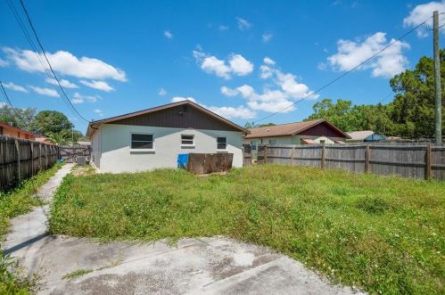 7109 64 St, Pinellas Park FL  33781-4031 exterior