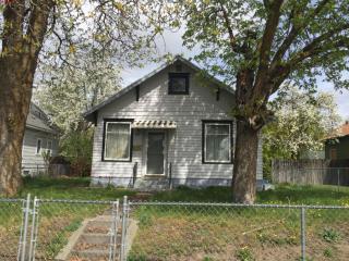 1418 York Ave, Spokane WA  99205-3567 exterior