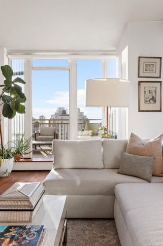 130 19th St, New York NY  10003-2465 exterior