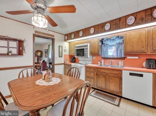 55 Lehman St, Lebanon PA 17046-3645 exterior