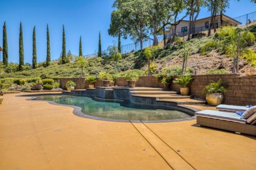 2940 Capetanios Dr, Folsom CA  95762-4601 exterior