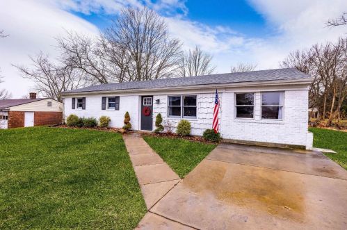 923 Tollgate Dr, Miami, OH 45056-2066