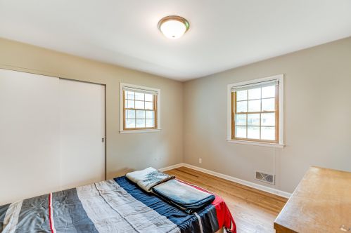 6215 Fairlane Ave, Milwaukee WI  53223-3471 exterior