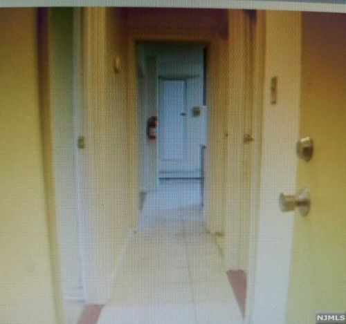 34 74th St, North Bergen NJ  07047-4716 exterior