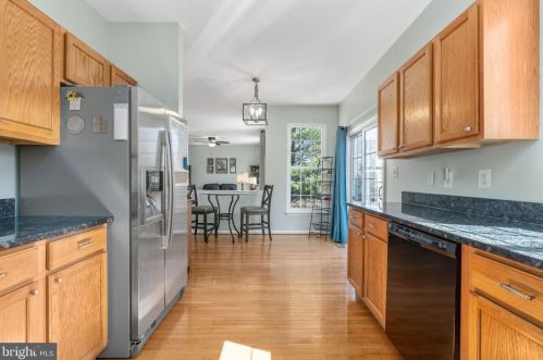 6029 Hot Spring Ln, Fredericksburg VA  22407-3708 exterior