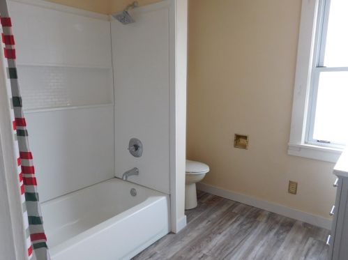 3601 Woodland St, Mckeesport PA  15132-5843 exterior