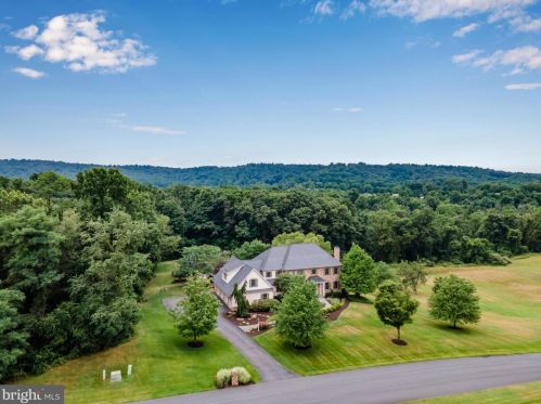 644 Southridge Dr, Navy Sup Dpt PA  17055-6025 exterior