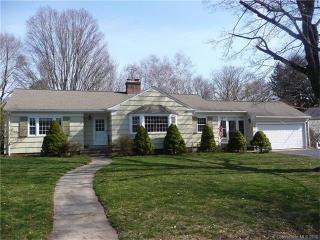 84 Jackson Rd, New Haven, CT 06517-1610
