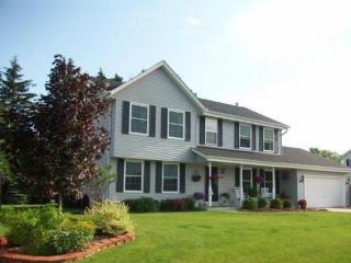 3127 Heartland Ln, Racine, WI 53402-1597