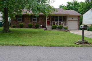 4910 Woodsend Rd, Louisville, KY 40229-1237