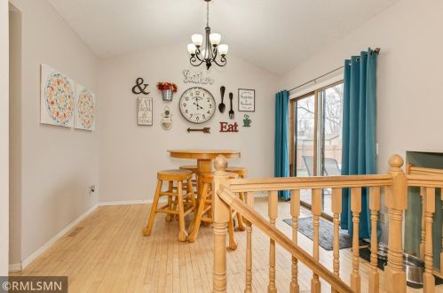 7167 Peterson Trl, Lino Lakes MN  55038-8719 exterior