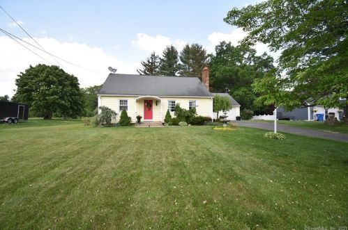 68 Hill St, Bristol, CT 06010-2902