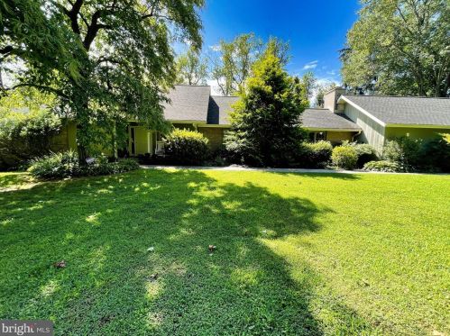 107 Quintynnes Dr, Wilmington DE  19807-1435 exterior