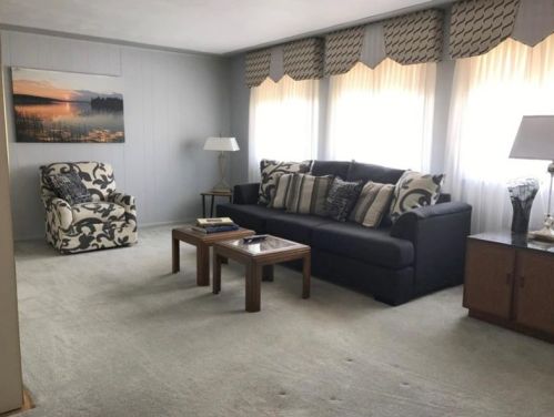 5911 Heberton Dr, Verona PA  15147-3324 exterior