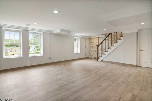 172 Franklin Rd, Parsippany NJ  07834-1537 exterior