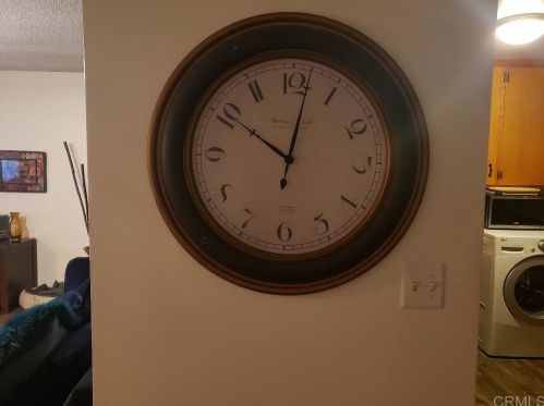 618 11th Ave, Escondido CA  92025-4720 exterior