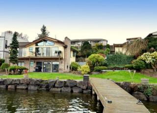 11112 Rainier Ave, Seattle WA  98178-3328 exterior