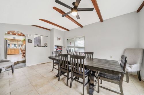 40 Royal Ln, Northport NY  11768-3332 exterior