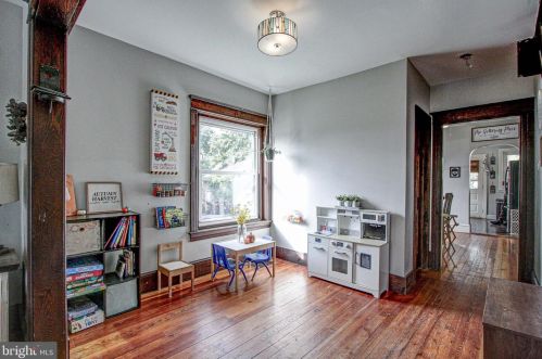 67 Edgewood St, Pottstown PA  19464-5747 exterior