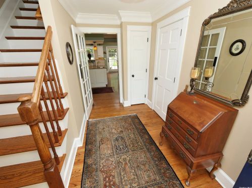 28 Little Harbor Rd, Mount Sinai NY  11766-1208 exterior