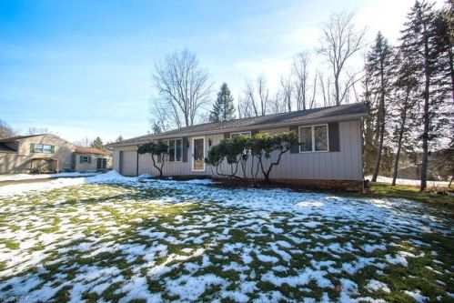 3443 Spindle St, Massillon, OH 44646-3144