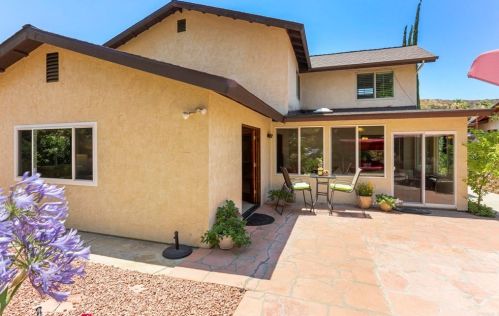 9941 Halberns Blvd, Santee CA  92071-1439 exterior