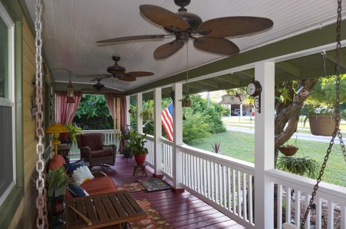 2156 San Antonio St, Deland, FL 32724-8719