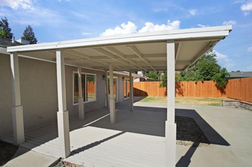 2321 Jeanine Dr, Modesto CA  95355-4064 exterior