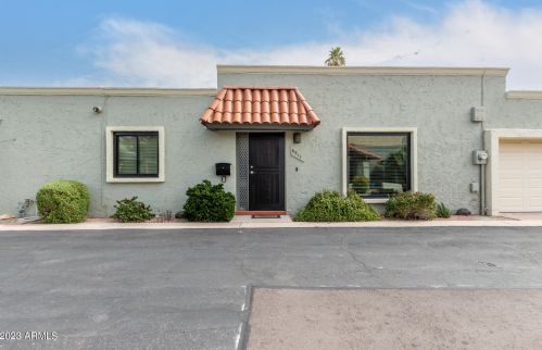 6511 12th Pl, Phoenix, AZ 85014-1305