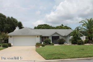 1266 Silver Lake Dr, Melbourne, FL 32940-1950