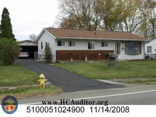 9536 Pippin Rd, Cincinnati OH  45231-2222 exterior